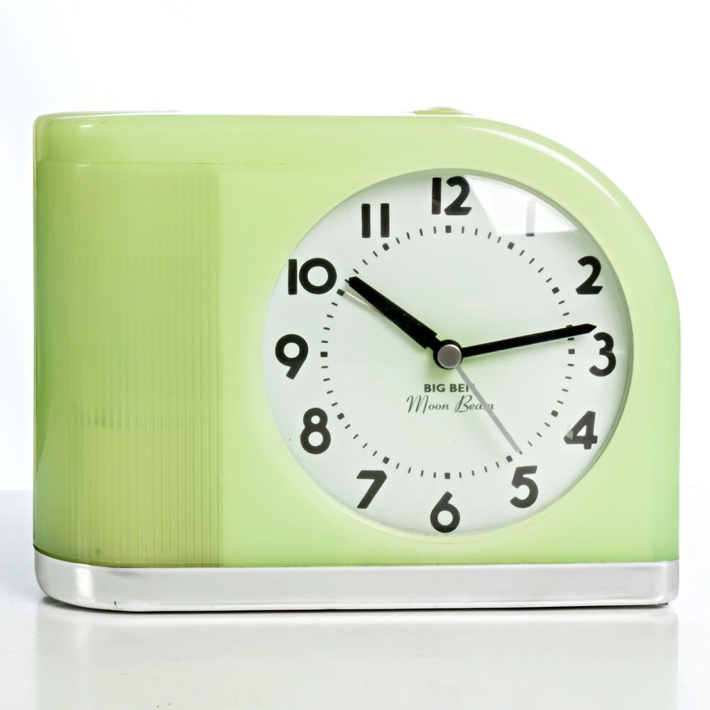 Vintage MCM Big Ben Moon Beam #43000 Mint Green Alarm Clock - Tested / Works